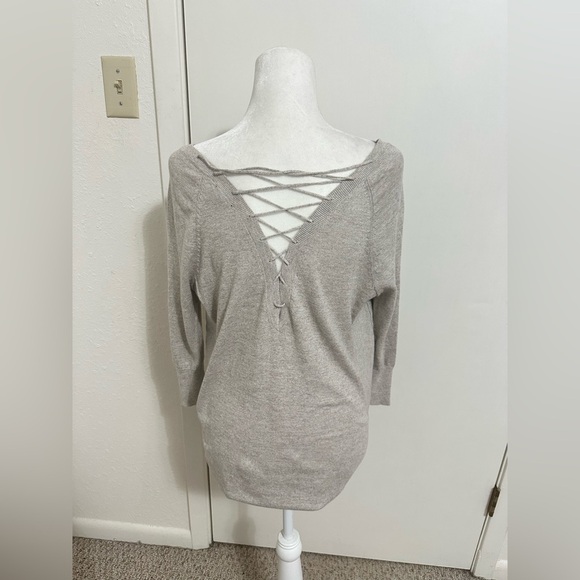 Express Back Detail Sweater - Picture 2 of 6